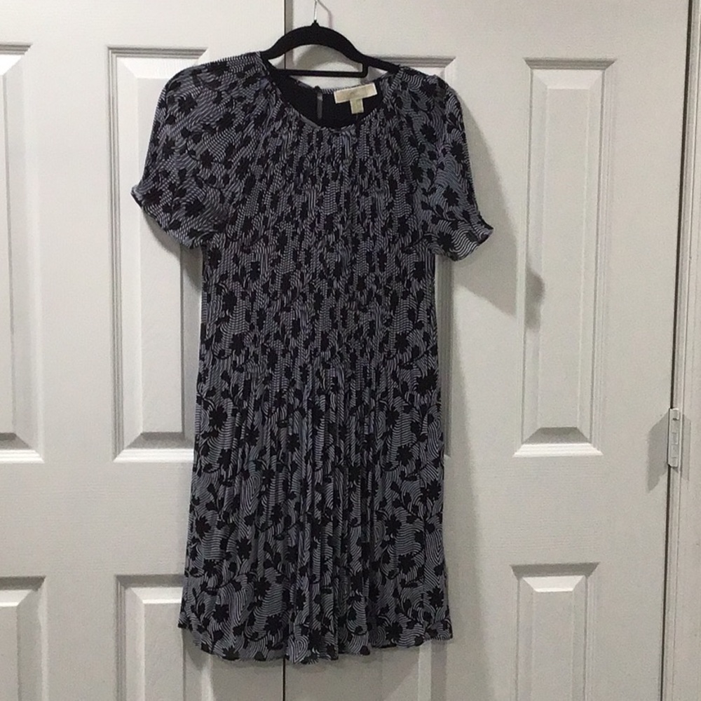MICHAEL Michael Kors Black and White Floral Pleated Mini Dress